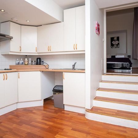 Old Town 2-Bathroom Apartment With Sauna Талин Екстериор снимка