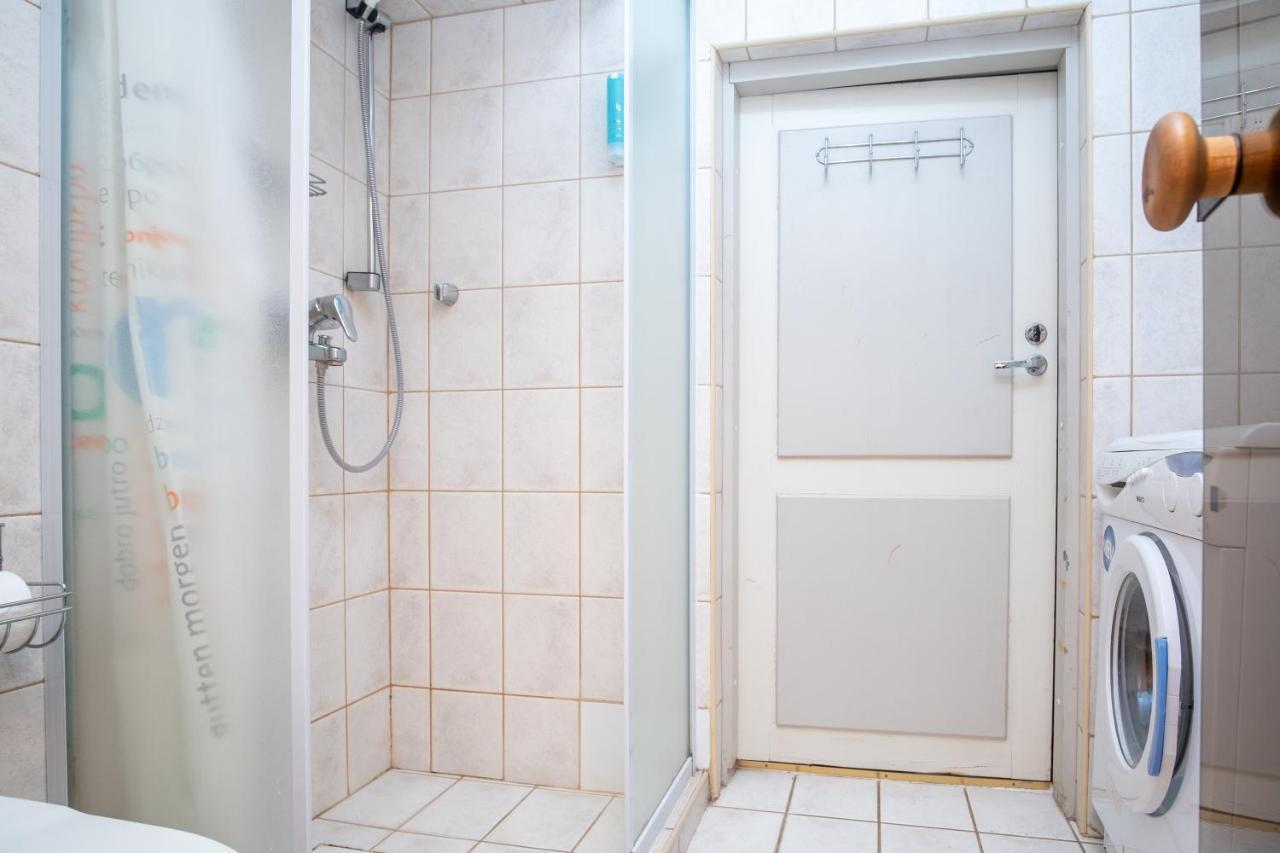 Old Town 2-Bathroom Apartment With Sauna Талин Екстериор снимка