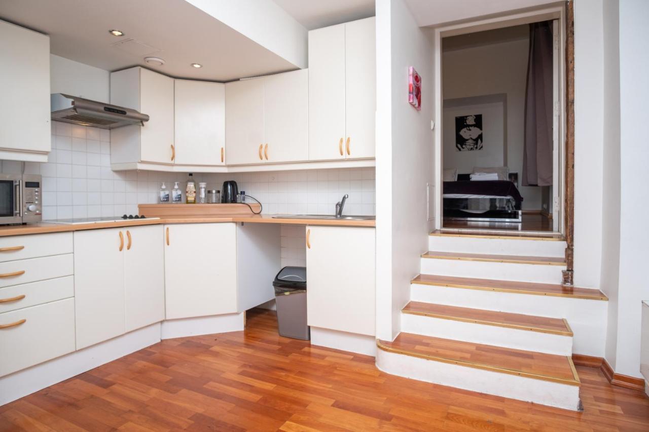 Old Town 2-Bathroom Apartment With Sauna Талин Екстериор снимка